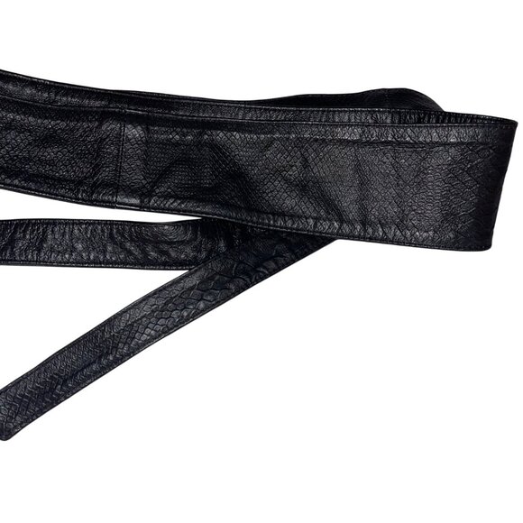 Womens Belt One Size Black Snake Embossed Leather OBI Casual - Picture 11 of 12